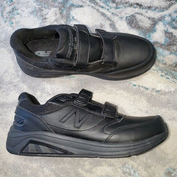 New Balance Shoes New Balance Mens Hook And Loop Leather Sneaker 9